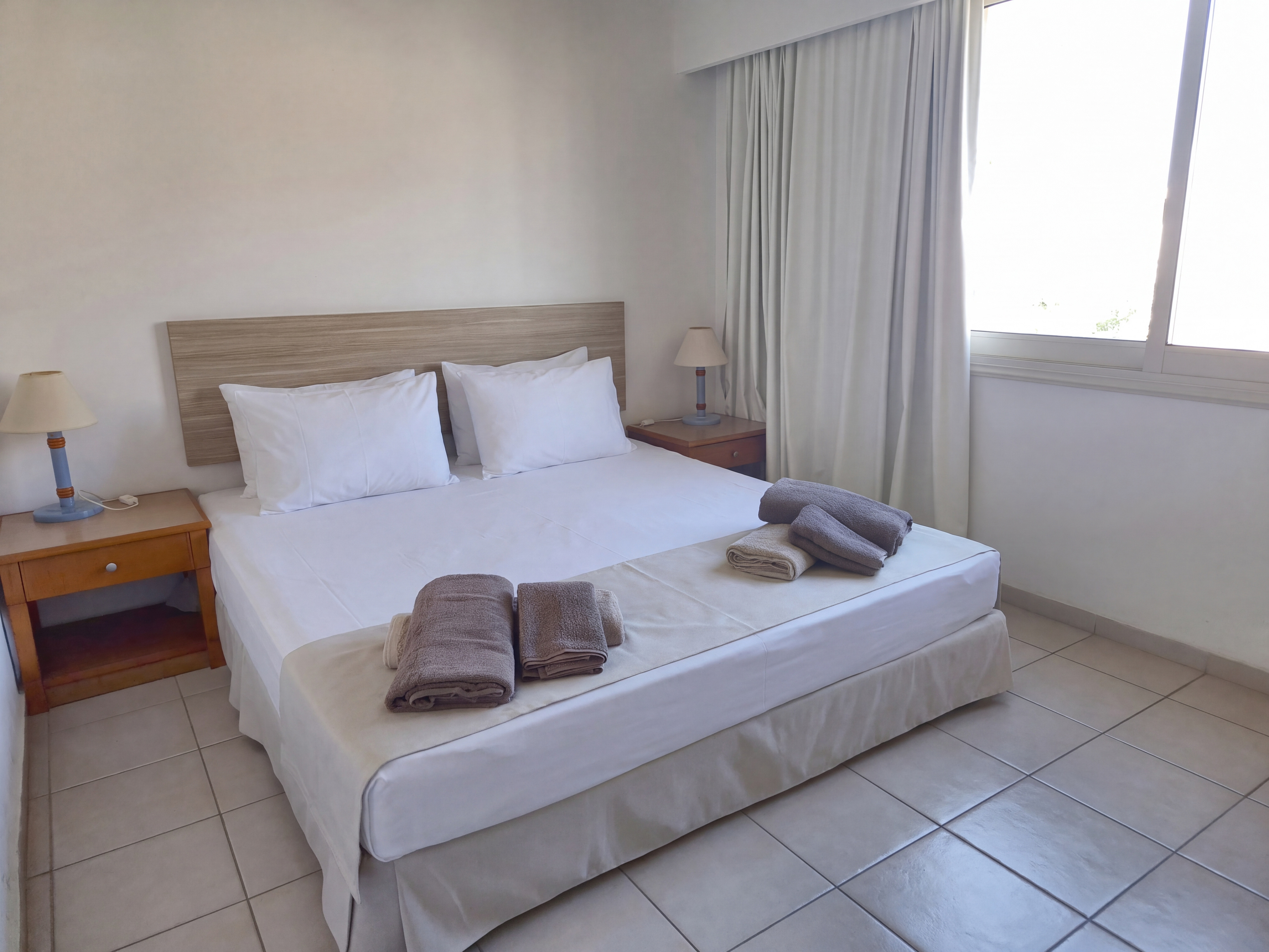 Master Bedroom, king bed and window