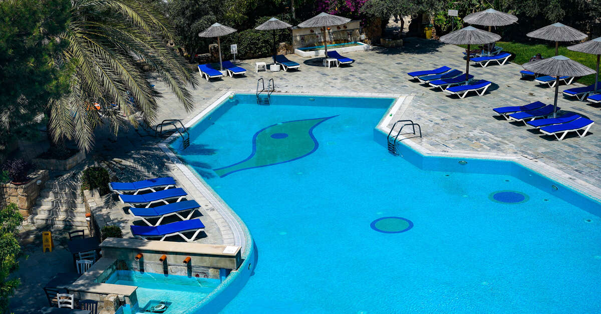 Second resort pool