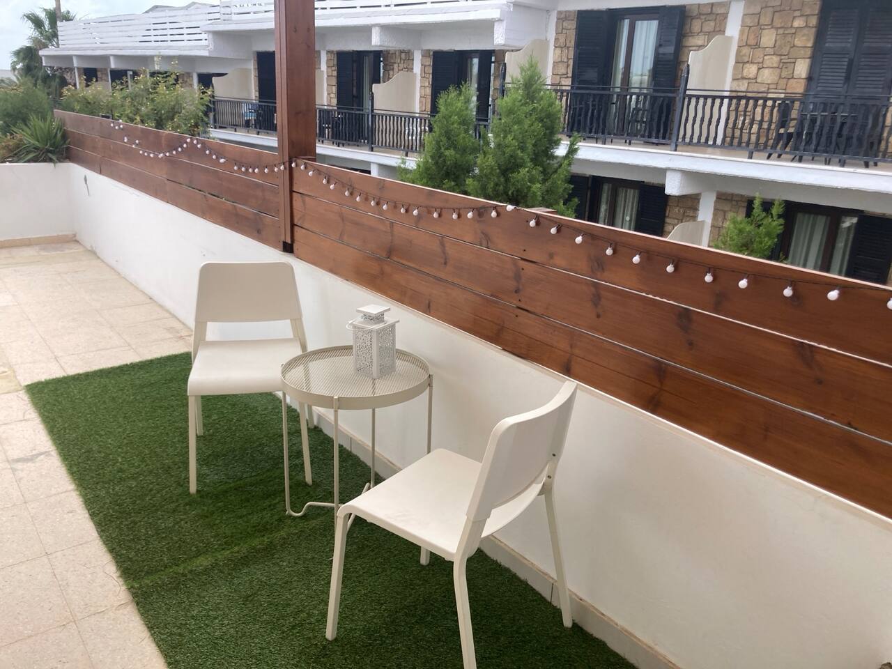 Harbour Central: 1 BR Steps from Beach & Nightlife, photo 2