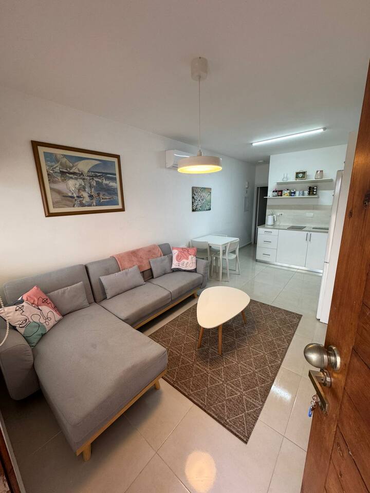 Harbour Central II · 1BR Rooftop Garden · Steps from Beach & Harbour, photo 2