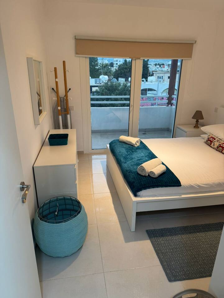 Harbour Central II · 1BR Rooftop Garden · Steps from Beach & Harbour, photo 10