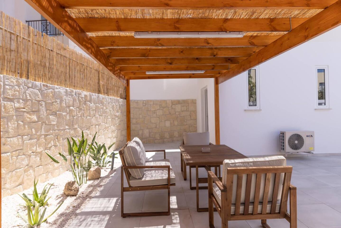Lighthouse Beach • 1BR Steps from Paphos Seafront, photo 2