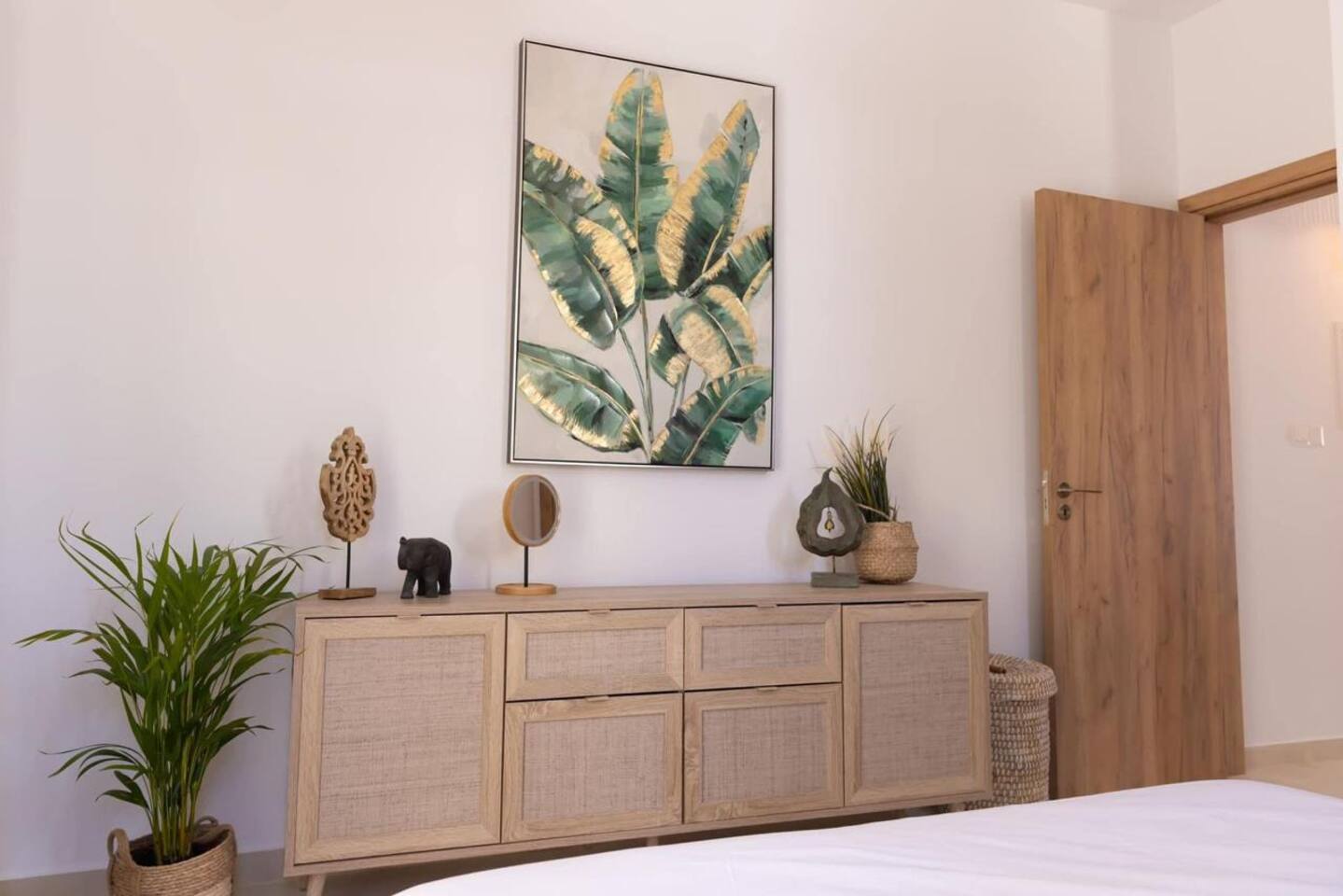 Lighthouse Beach • 1BR Steps from Paphos Seafront, photo 14