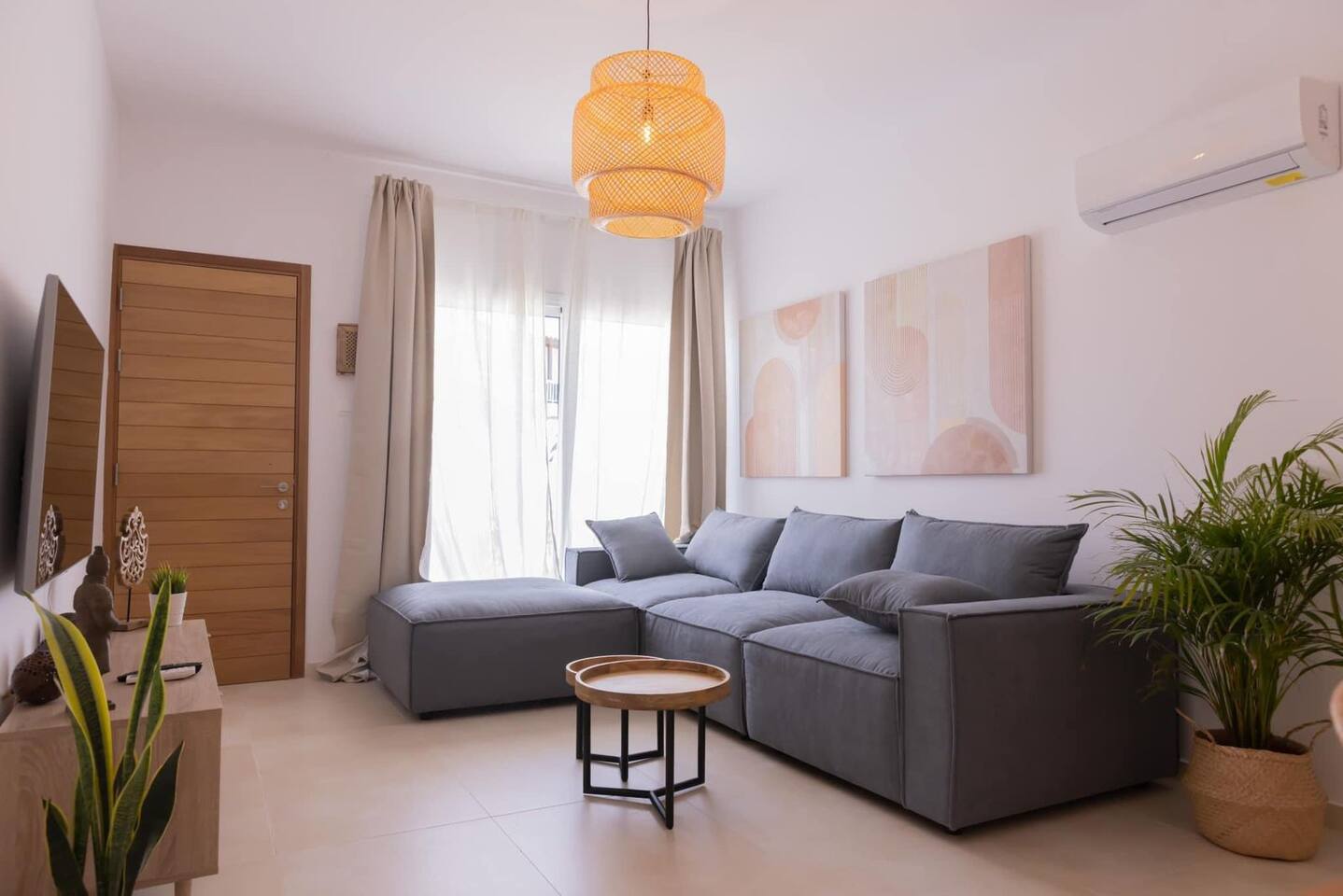 Lighthouse Beach • 1BR Steps from Paphos Seafront, photo 5