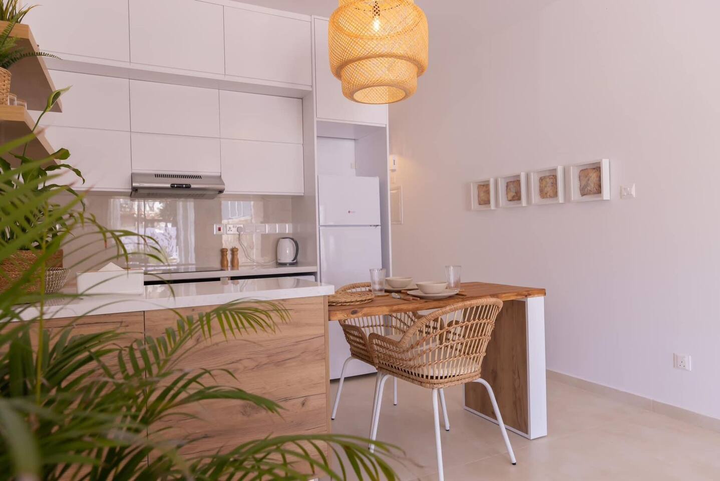 Lighthouse Beach • 1BR Steps from Paphos Seafront, photo 8